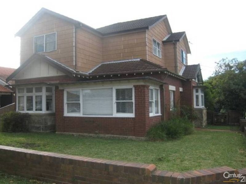 2/1 Dawson Avenue, Earlwood NSW 2206