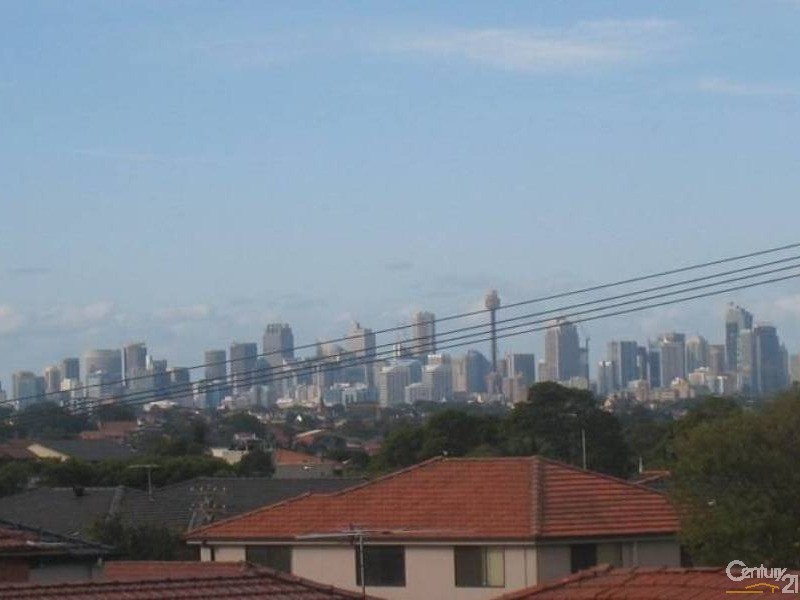 2/1 Dawson Avenue, Earlwood NSW 2206