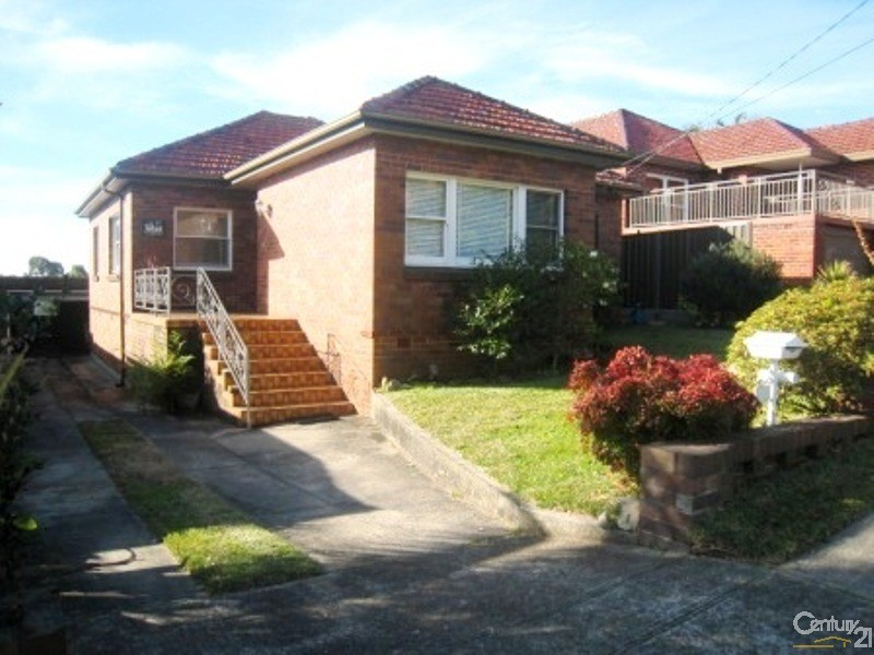 17 Mooney Avenue, Earlwood NSW 2206