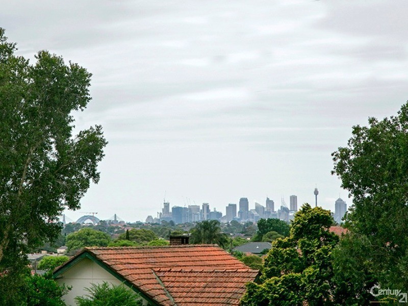 14 Forsyth Street, Kingsgrove NSW 2208