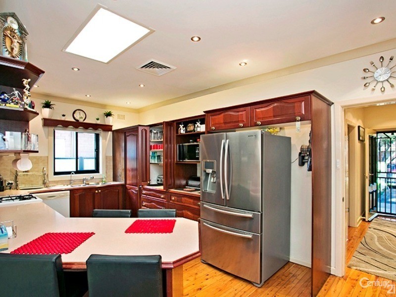 15 Alfred Street, Clemton Park NSW 2206