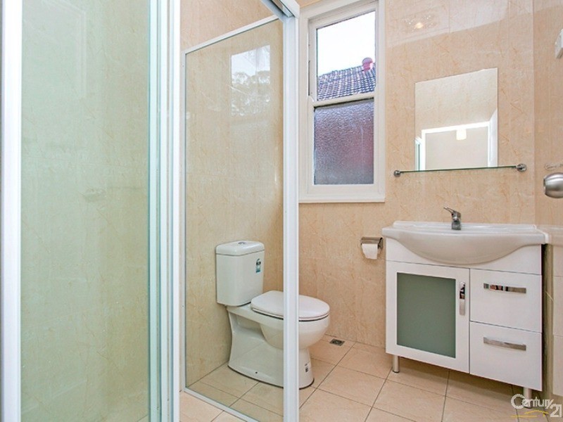 57 Earlwood Avenue, Earlwood NSW 2206