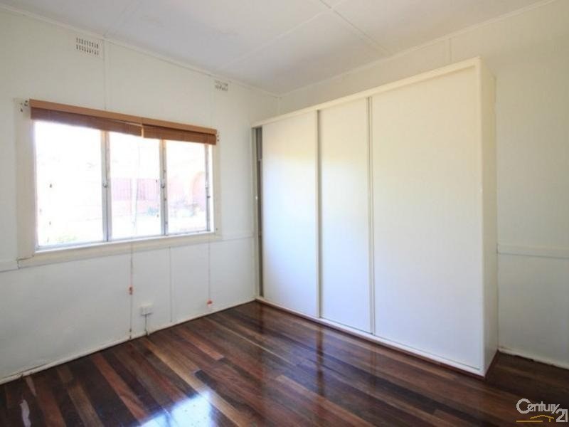 47 Banks Road, Earlwood NSW 2206