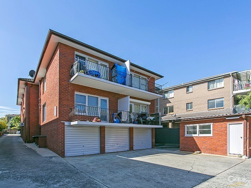 7/51  Denman Avenue, Wiley Park NSW 2195