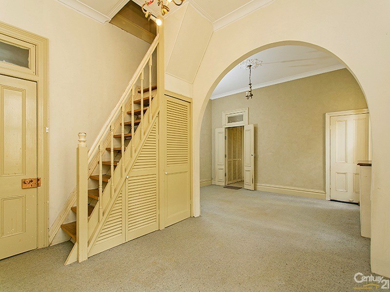 18  Garnet Street, Hurlstone Park NSW 2193