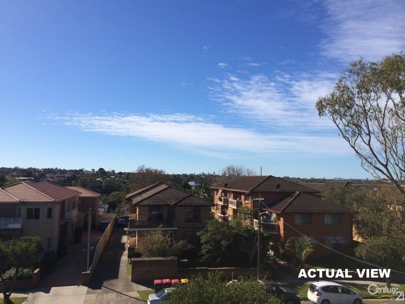 8/3 Rome Street, Canterbury NSW 2193