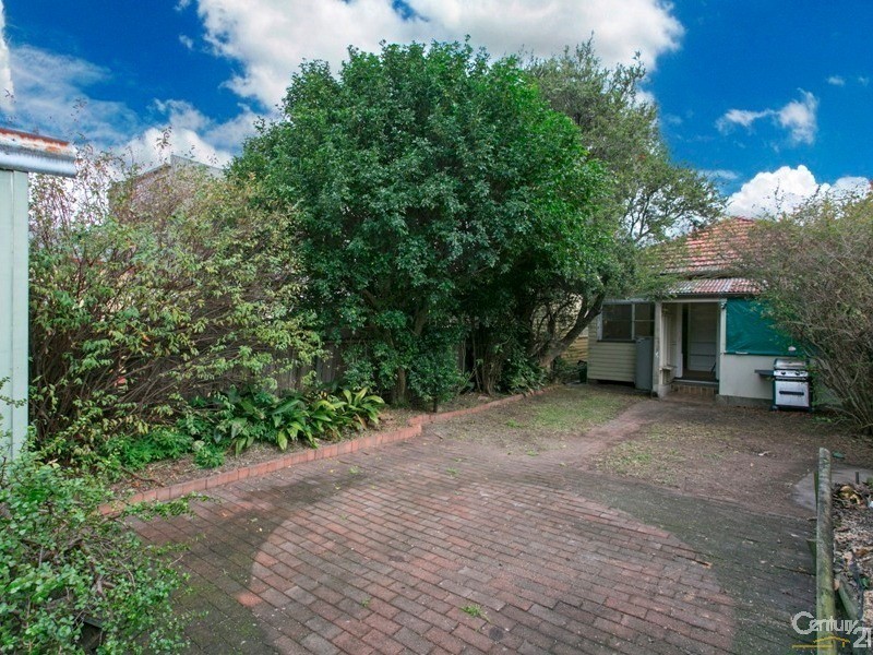 30 Grove Street, Earlwood NSW 2206