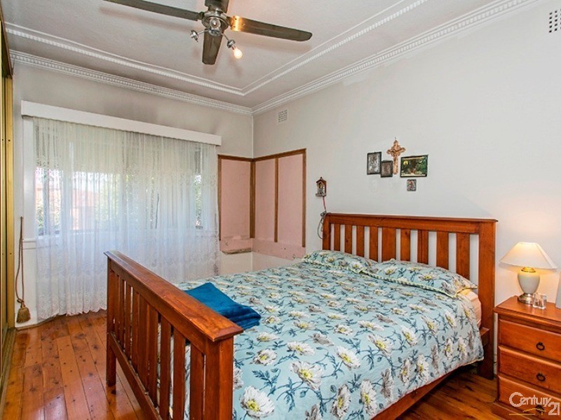 553  Homer Street, Earlwood NSW 2206