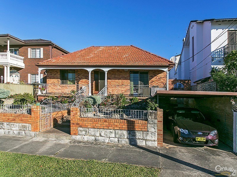 132 Prince Edward Avenue, Earlwood NSW 2206