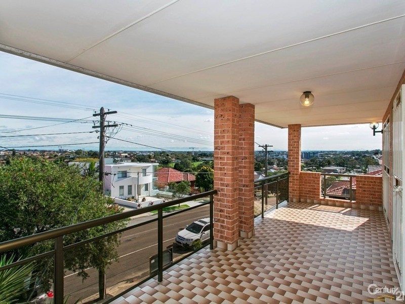 112 Woolcott Street, Earlwood NSW 2206