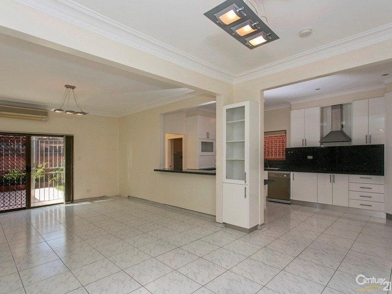 112 Woolcott Street, Earlwood NSW 2206