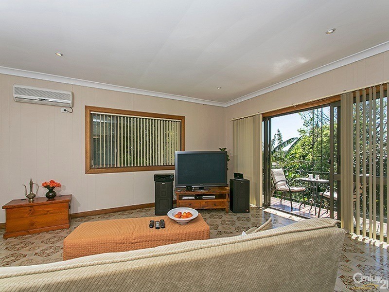 4 Trewilga Ave, Earlwood NSW 2206