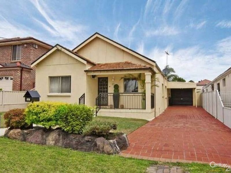 10 Barnes Avenue, Earlwood NSW 2206