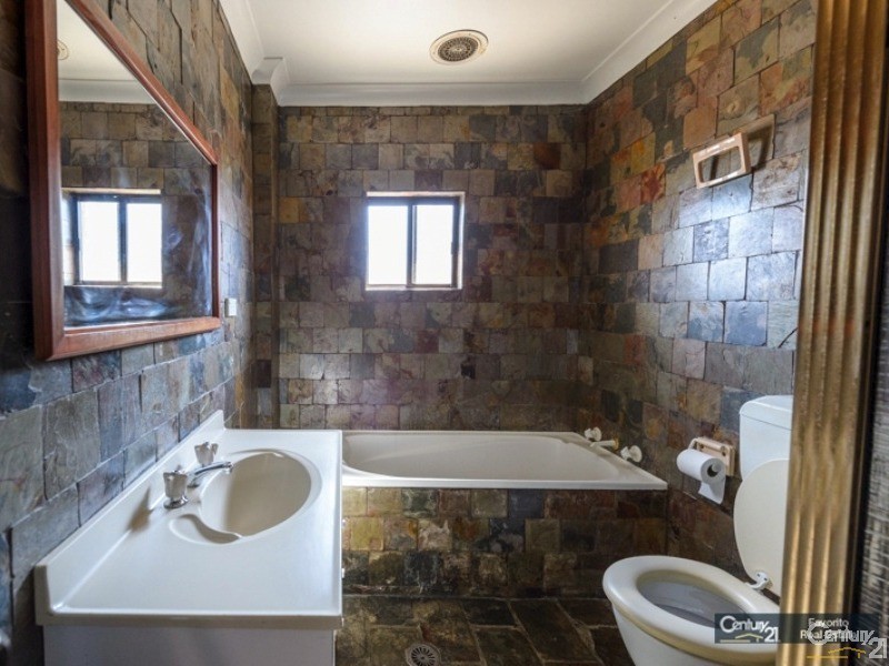 6A Potter Avenue, Earlwood NSW 2206