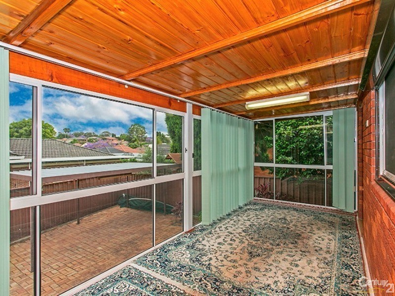 8 Braeside Crescent, Earlwood NSW 2206