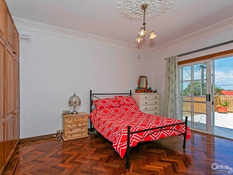 23 Angus Street, Earlwood NSW 2206