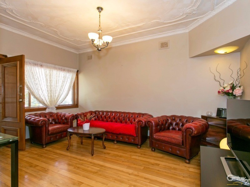 89 Thompson Street, Earlwood NSW 2206