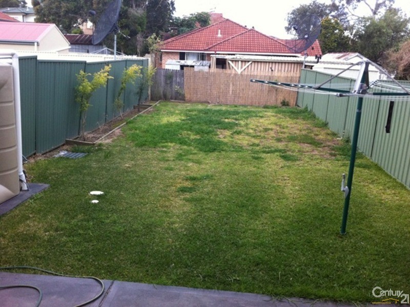 36 Dreadnought Street, Roselands NSW 2196