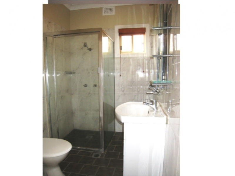 9 River Street, Earlwood NSW 2206