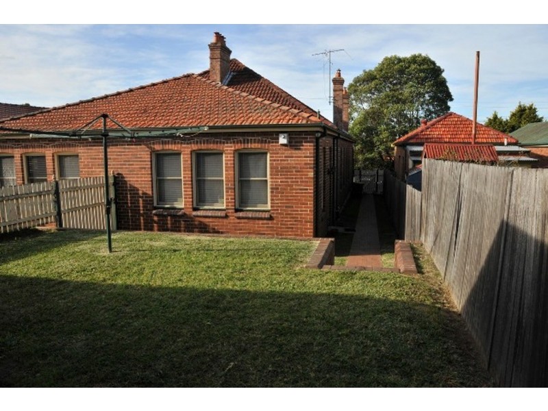 54 Duke Street, Campsie NSW 2194