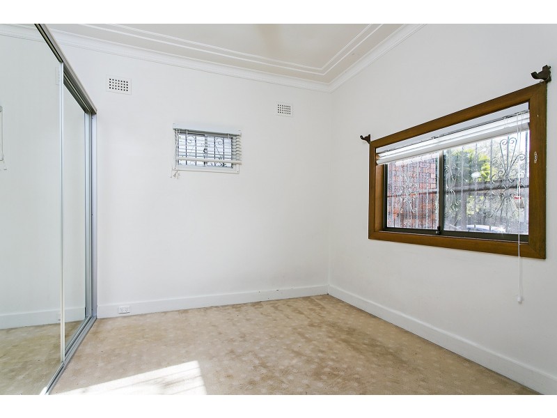 10 Chalmers Street, Belmore NSW 2192