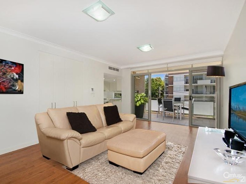 301/1-3 Sturt Place, St Ives NSW 2075