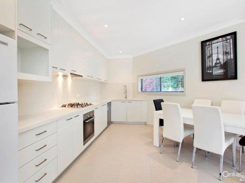 11/6 Shinfield Avenue, St Ives NSW 2075