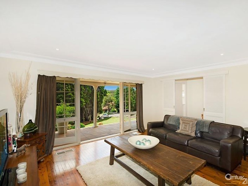 8 Snowden Place, St Ives NSW 2075