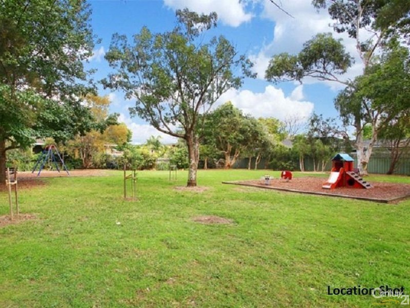 8 Snowden Place, St Ives NSW 2075