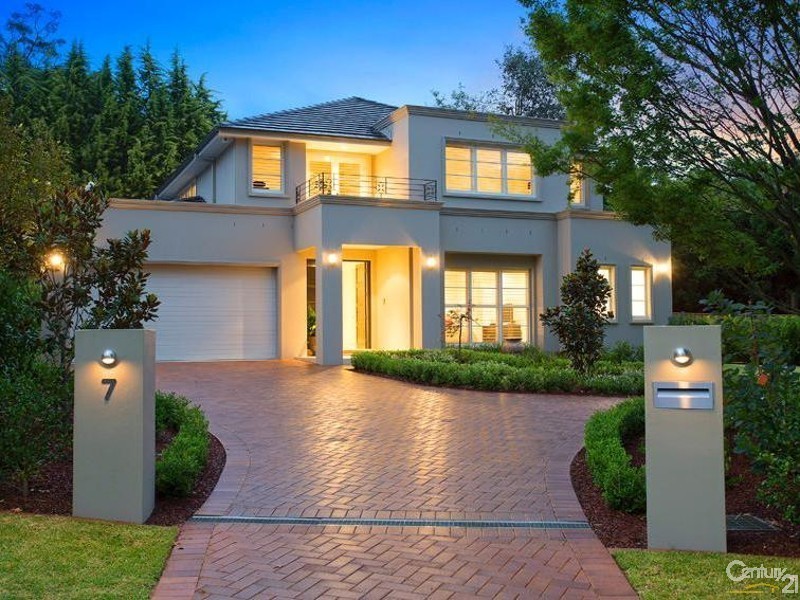 7 Kerrawah Avenue, St Ives NSW 2075