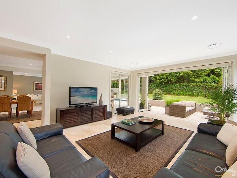 7 Kerrawah Avenue, St Ives NSW 2075