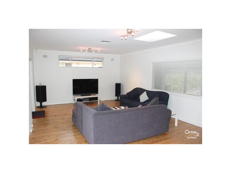 15 Oxley Avenue, St Ives NSW 2075