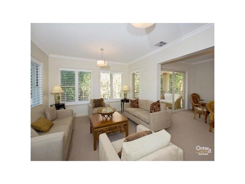 18 Adams Avenue, Turramurra NSW 2074