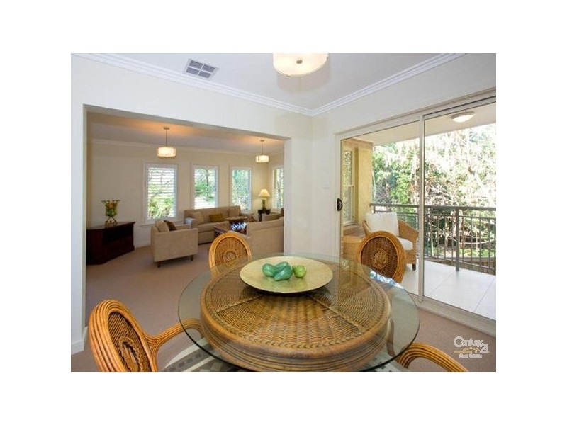 18 Adams Avenue, Turramurra NSW 2074