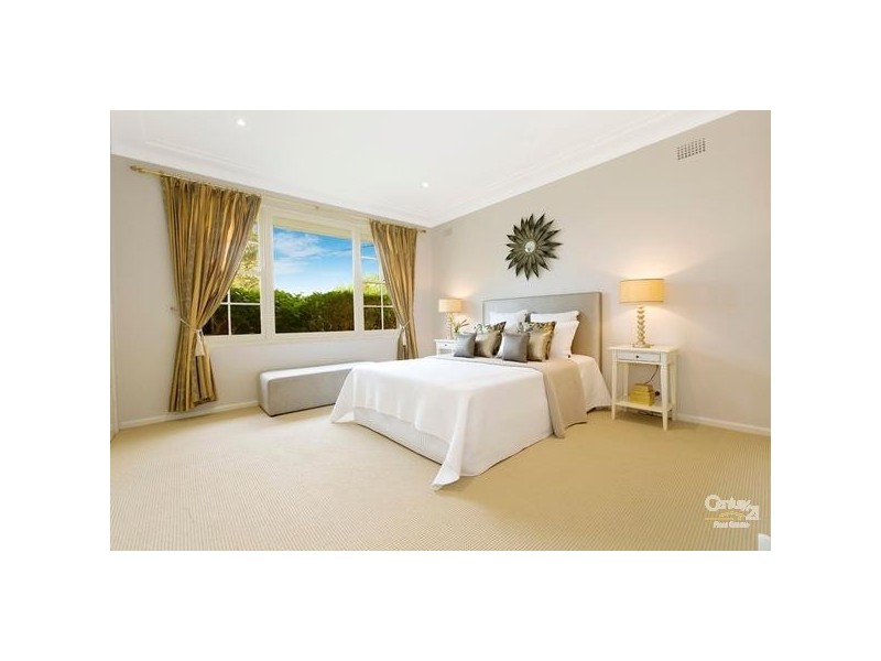 43 Burdekin Crescent, St Ives NSW 2075