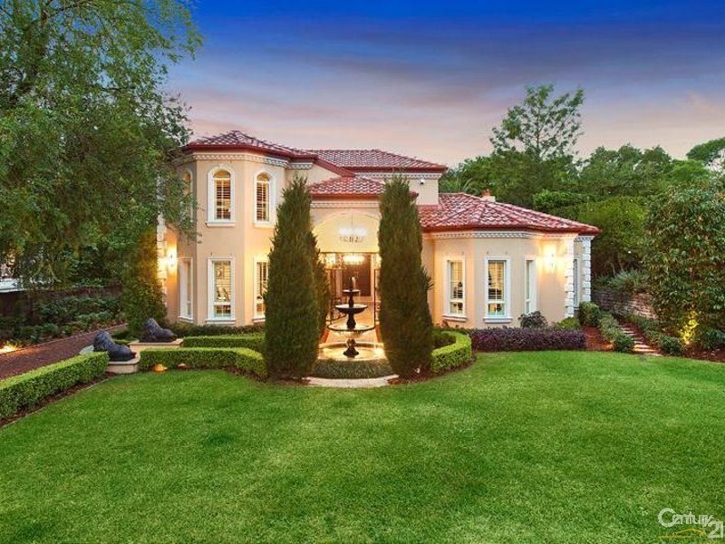 17 Collins Road, St Ives NSW 2075