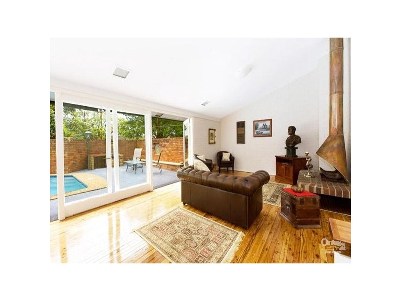 12 Monterey Street, St Ives NSW 2075