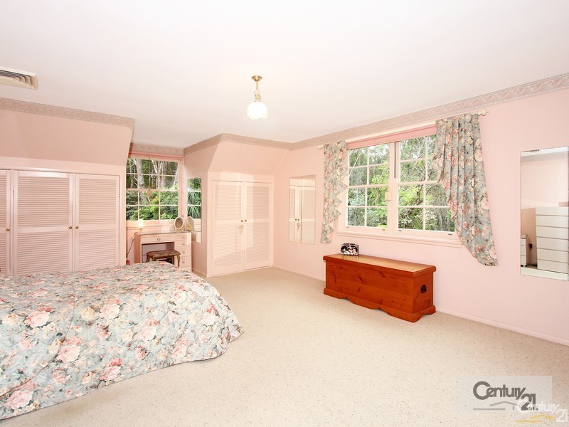 12 Ovens Place, St Ives NSW 2075