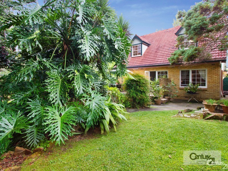 12 Ovens Place, St Ives NSW 2075