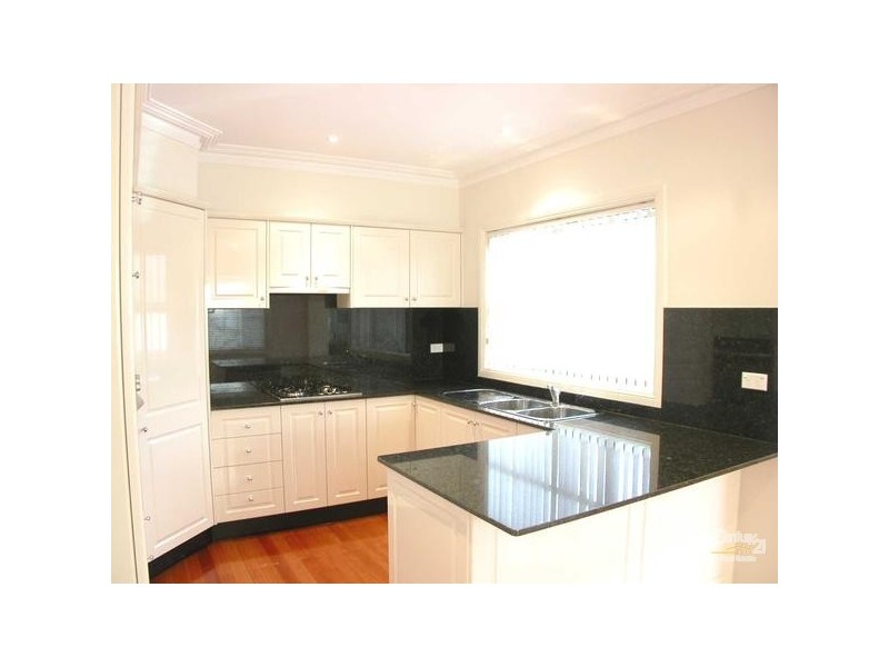 8 Biara Place, Turramurra NSW 2074