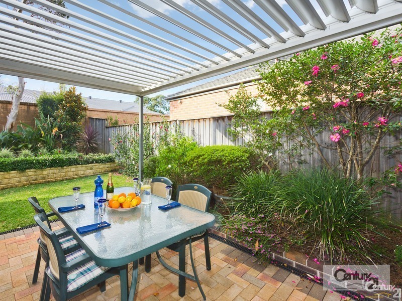 14 Aurora Drive, St Ives NSW 2075