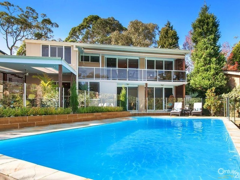 15 Paul Ave, St Ives NSW 2075