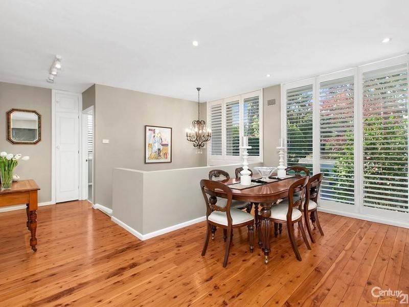 15 Paul Ave, St Ives NSW 2075