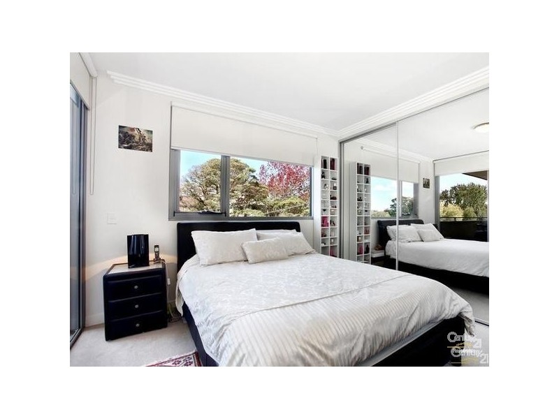 D303/2A Eulbertie Ave, Warrawee NSW 2074