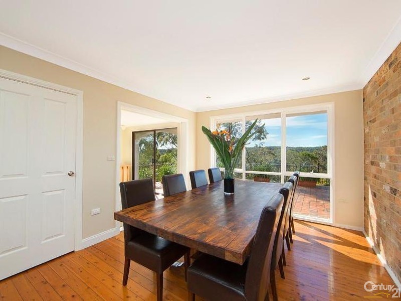 27 Cambourne Avenue, St Ives NSW 2075