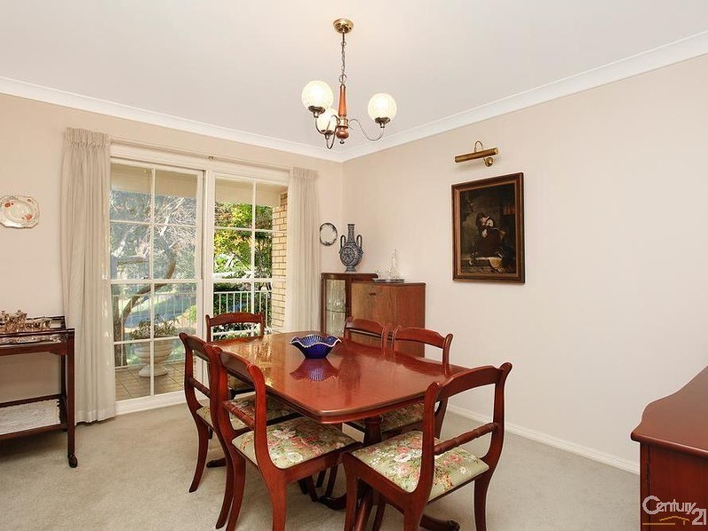 12 Moorhouse Avenue, St Ives NSW 2075