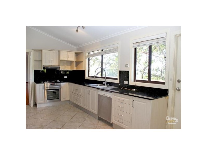 36 Buena Vista Way, St Ives NSW 2075