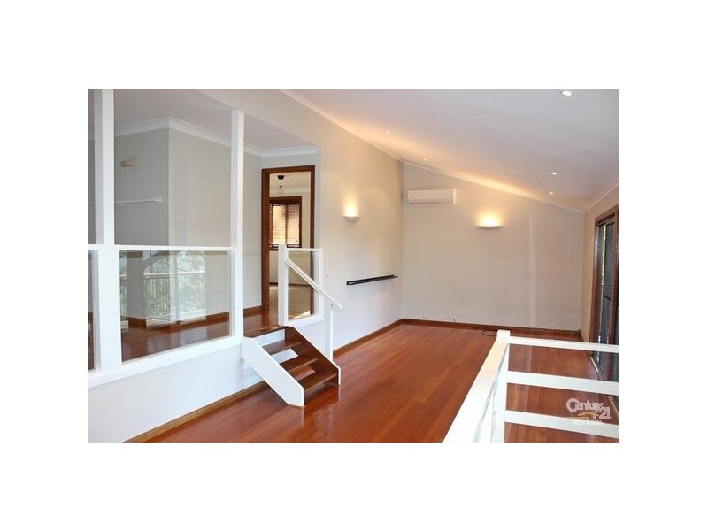 36 Buena Vista Way, St Ives NSW 2075