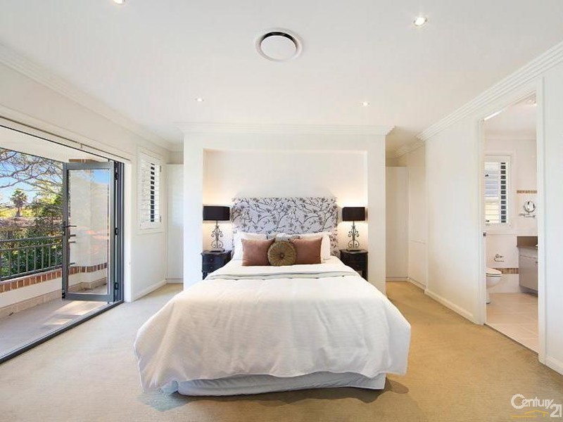 57 Carbeen Avenue, St Ives NSW 2075