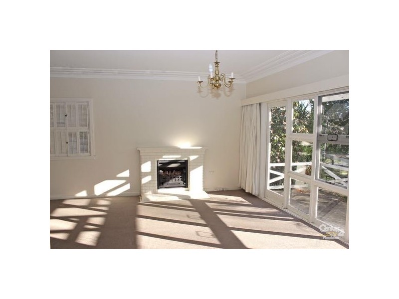 7 Shannon Street, St Ives NSW 2075